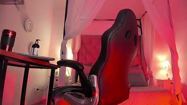 Snapshot of Demetria_Ghoul chatting on January 19, 2026, 12:09 pm Demetria Ghoul online show from January 19, 2026, 12:09 pm