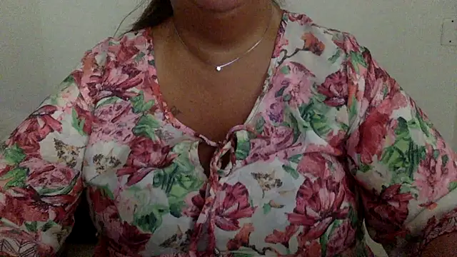 LaReginaNera online show from July 21, 2026, 7:42 am