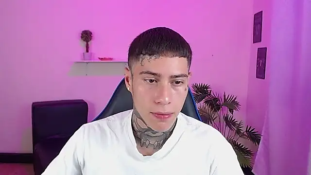 setthomas online show from February 17, 2026, 9:56 pm