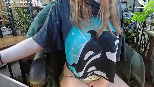 BaddieJoline online show from February 26, 2026, 8:58 am