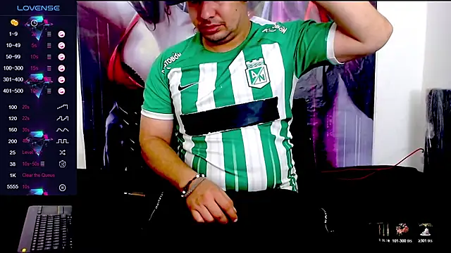 smith hot29 online show from October 22, 2025, 2:33 am