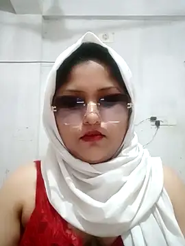 Snapshot of Nusrat-N chatting on March 10, 2026, 3:43 am Nusrat-N online show from March 10, 2026, 3:43 am