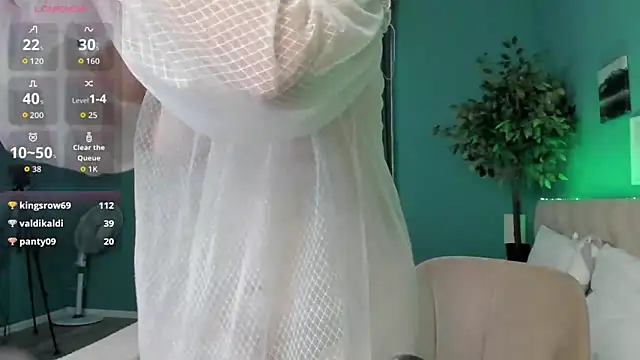 Kira Adler online show from June 5, 2026, 7:03 am