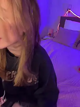 Marryme- online show from March 27, 2026, 1:56 pm