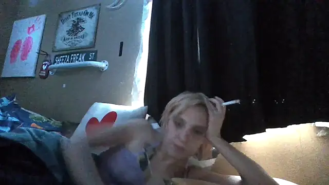 flavi1996 online show from December 15, 2025, 2:56 pm