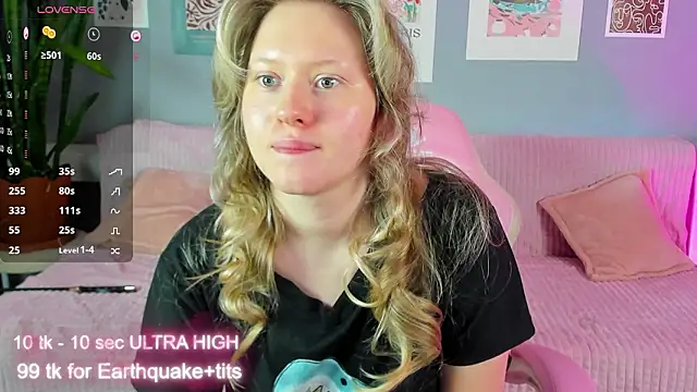 Snapshot of marmelana199 chatting on February 14, 2026, 2:23 am marmelana199 online show from February 14, 2026, 2:23 am