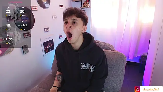 Nick Bangover  online show from November 10, 2025, 8:03 pm