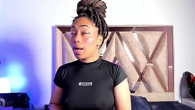 Snapshot of Katy_ortiiz chatting on October 25, 2025, 11:42 am Katy ortiiz online show from October 25, 2025, 11:42 am