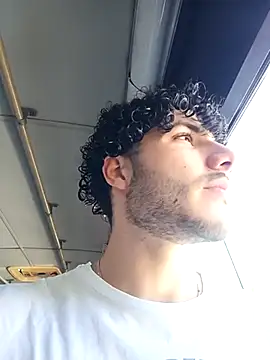 Snapshot of Rafael_Mendezz chatting on January 17, 2026, 7:39 pm Rafael Mendezz online show from January 17, 2026, 7:39 pm