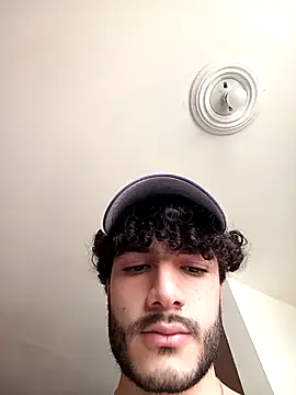 Snapshot of Rafael_Mendezz chatting on February 20, 2026, 2:08 pm Rafael Mendezz online show from February 20, 2026, 2:08 pm