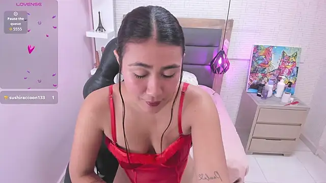 Snapshot of TIFFANY_BELLO chatting on November 20, 2025, 2:56 am TIFFANY BELLO online show from November 20, 2025, 2:56 am