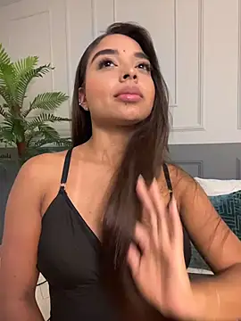 AnnyVega  online show from December 2, 2025, 9:16 pm