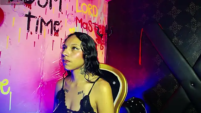 Sweettpleasure online show from October 24, 2025, 1:54 pm