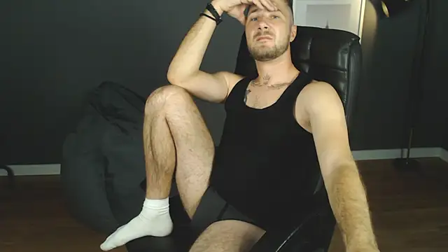 Snapshot of Mr_At_ chatting on September 9, 2025, 7:07 am Mr At  online show from September 9, 2025, 7:07 am