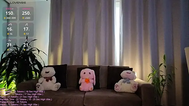  LittleSammy online show from July 6, 2026, 6:10 pm