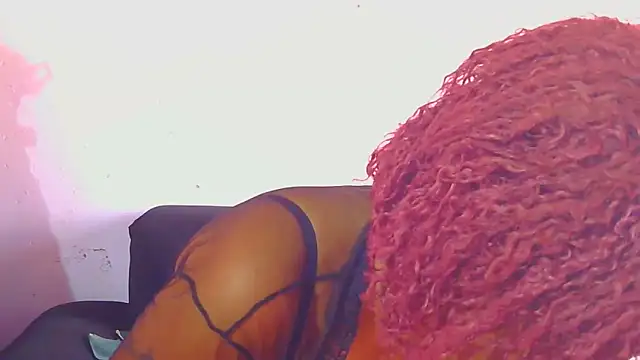 Snapshot of Augustine-Blooomxx chatting on February 12, 2026, 12:49 pm Augustine-Blooomxx online show from February 12, 2026, 12:49 pm