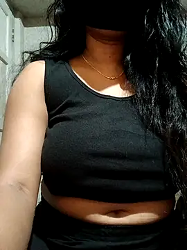 DiyaRoy49 online show from November 16, 2025, 5:28 pm