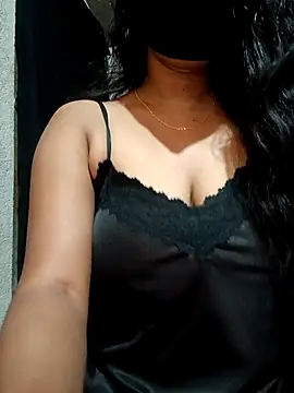 DiyaRoy49 online show from December 21, 2025, 5:42 am