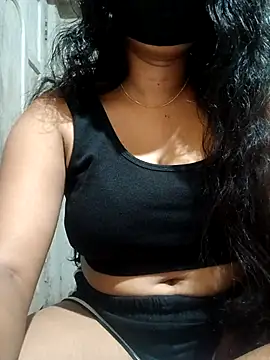 DiyaRoy49 online show from November 7, 2025, 12:10 pm