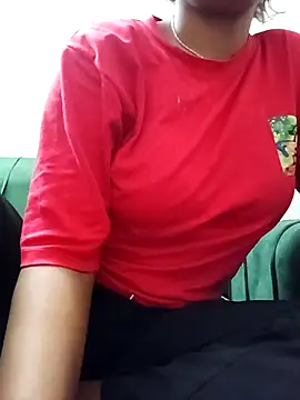 kissujaan online show from September 24, 2025, 6:25 pm