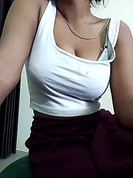 kissujaan online show from September 28, 2025, 3:57 am