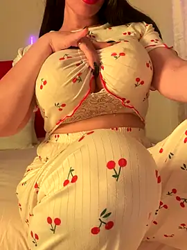 OnlyRima online show from October 7, 2025, 9:49 pm