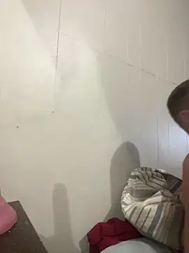 Snapshot of k_nutz87 chatting on February 8, 2026, 6:33 am k nutz87 online show from February 8, 2026, 6:33 am