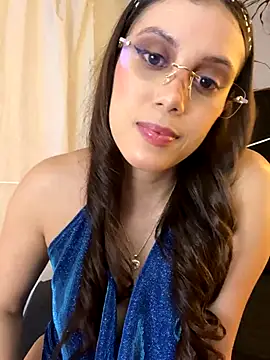 Snapshot of Harley_J_ chatting on October 15, 2025, 12:24 pm Harley J online show from October 15, 2025, 12:24 pm