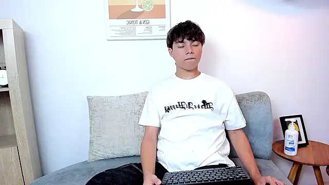 Honeymoon sariel online show from November 26, 2025, 8:31 pm