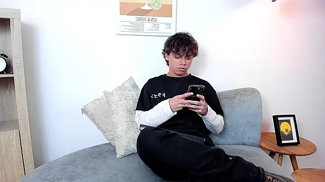 Honeymoon sariel online show from January 8, 2026, 8:26 pm