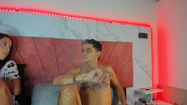 HellAndDante  online show from February 3, 2026, 6:22 am