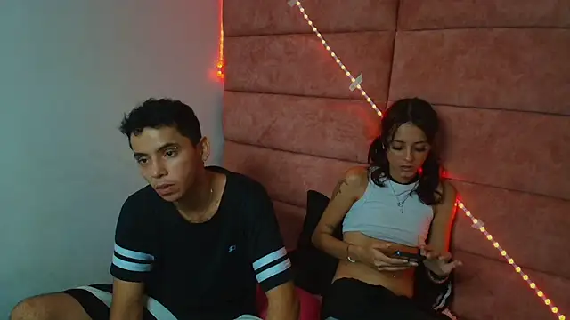 HellAndDante  online show from November 4, 2025, 2:59 am