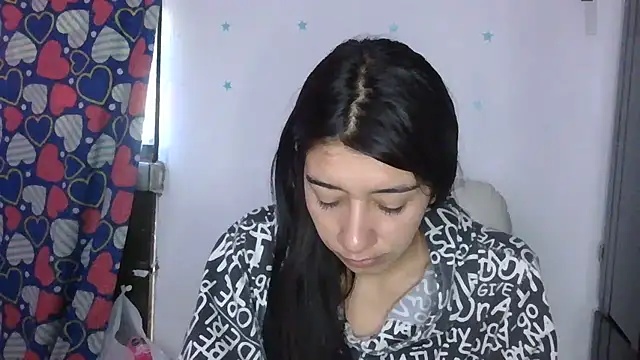 Madow Lu online show from November 27, 2025, 12:05 pm