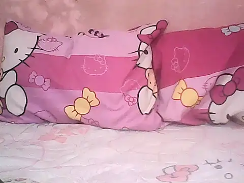 yummyasianxxx online show from December 1, 2025, 9:37 pm