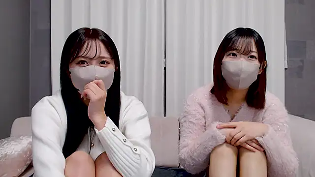  YUI CHAN  online show from December 4, 2025, 11:31 am