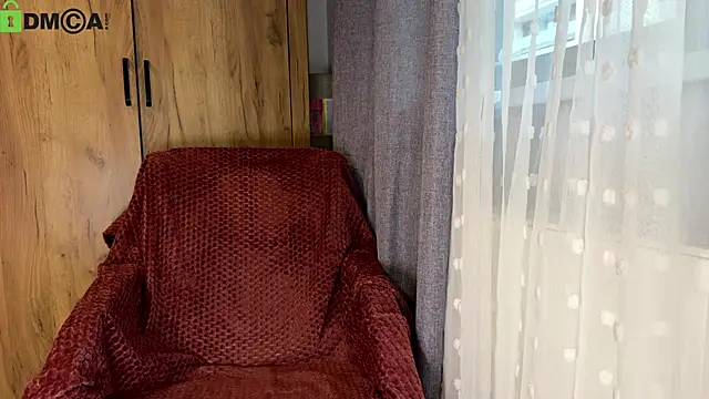 ScarlettSmithX online show from October 6, 2025, 6:47 am