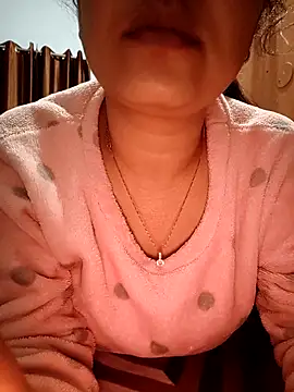 Snapshot of CUTE-PX chatting on February 1, 2026, 12:36 pm CUTE-PX online show from February 1, 2026, 12:36 pm