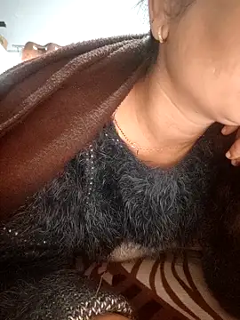 Snapshot of CUTE-PX chatting on February 5, 2026, 5:03 am CUTE-PX online show from February 5, 2026, 5:03 am