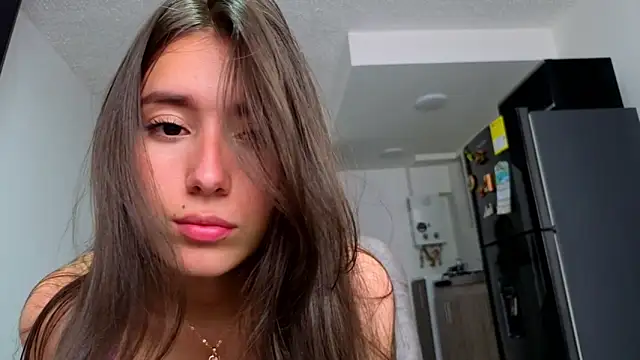 Adhara Kitten online show from April 15, 2026, 7:58 pm