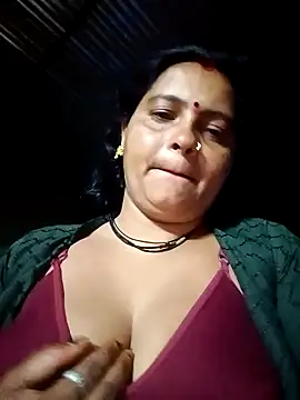 Hot komal1 online show from June 10, 2026, 10:33 pm