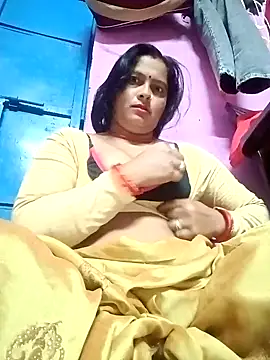 Hot komal1 online show from November 6, 2025, 8:35 pm