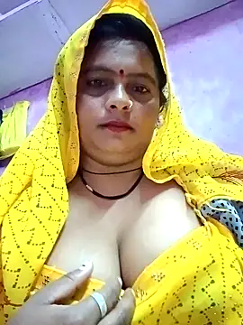 Hot komal1 online show from December 17, 2025, 7:52 pm