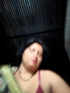 Hot komal1 online show from May 28, 2026, 9:54 pm