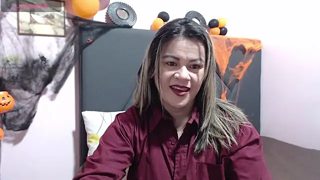 pamela echeverria online show from October 18, 2025, 10:50 am