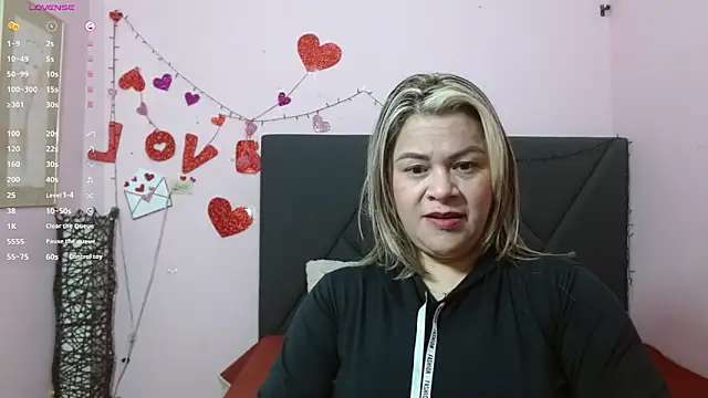 pamela echeverria online show from May 20, 2026, 11:07 am