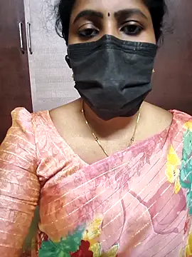 Snapshot of vasundhara26 chatting on November 16, 2025, 6:01 pm vasundhara26 online show from November 16, 2025, 6:01 pm