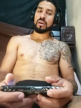 Alexsexygamer online show from October 27, 2025, 10:44 pm