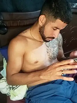 Alexsexygamer online show from January 8, 2026, 5:19 pm