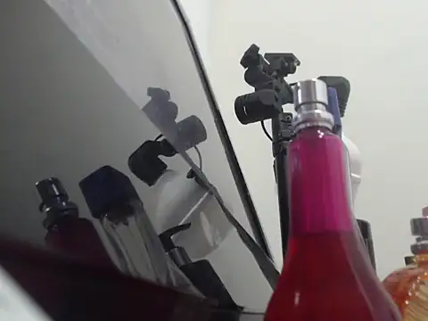 CataleyaRosee online show from September 21, 2025, 9:09 pm