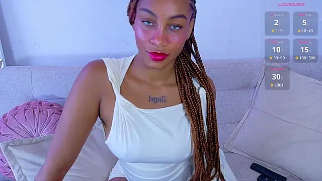 Snapshot of Sofia_Stanley chatting on March 2, 2026, 12:34 pm Sofia Stanley online show from March 2, 2026, 12:34 pm